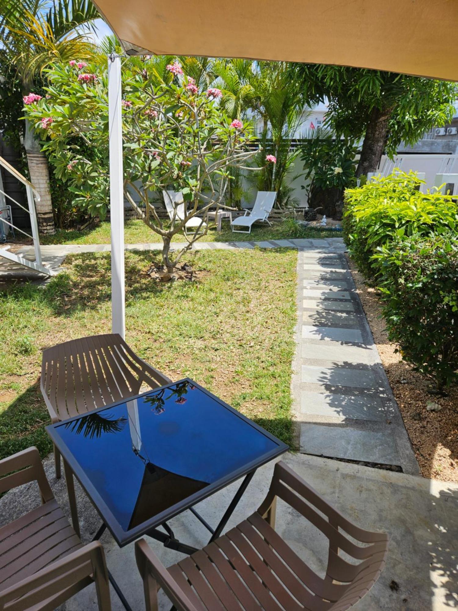 Casa Frangipani Mauritius Apartment Тру д'О Дус Екстериор снимка